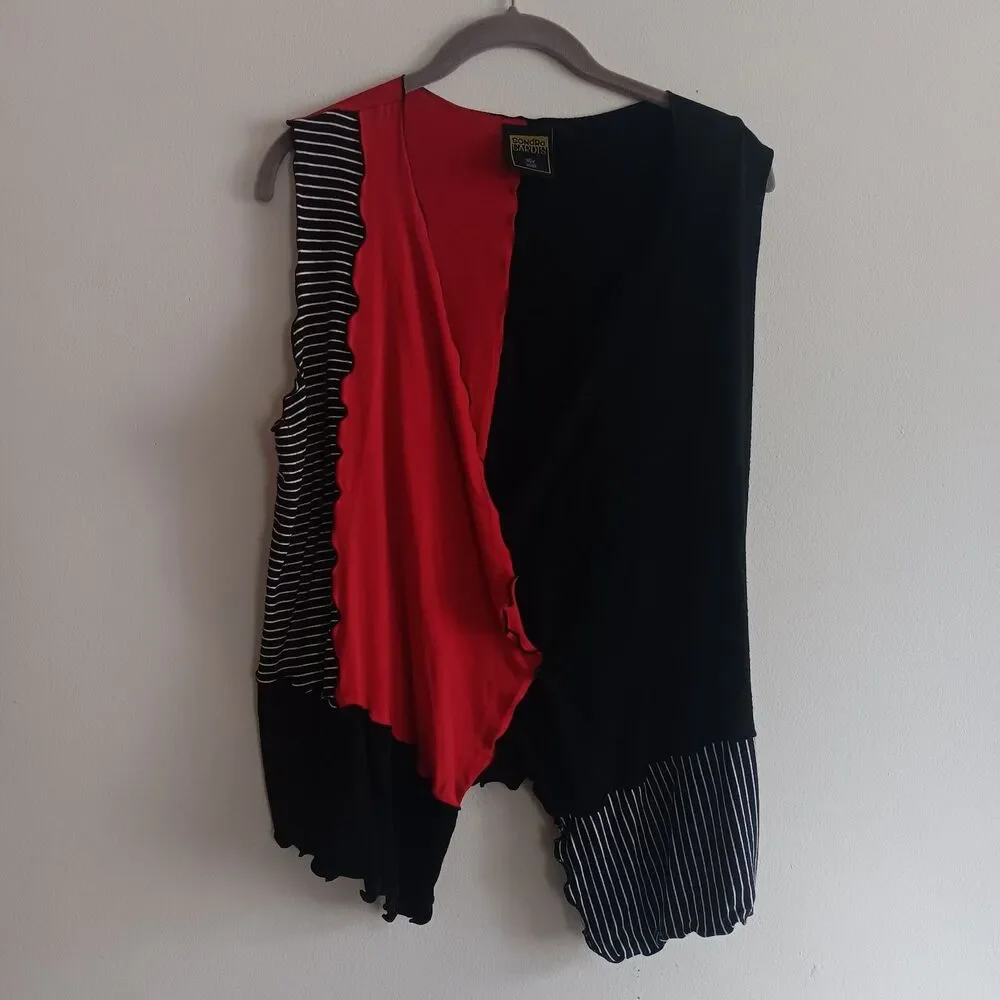 Sondra Sardis‎ Black Red Lettuce Hem Vest Top Patchwork Mixed Artsy Size Small
